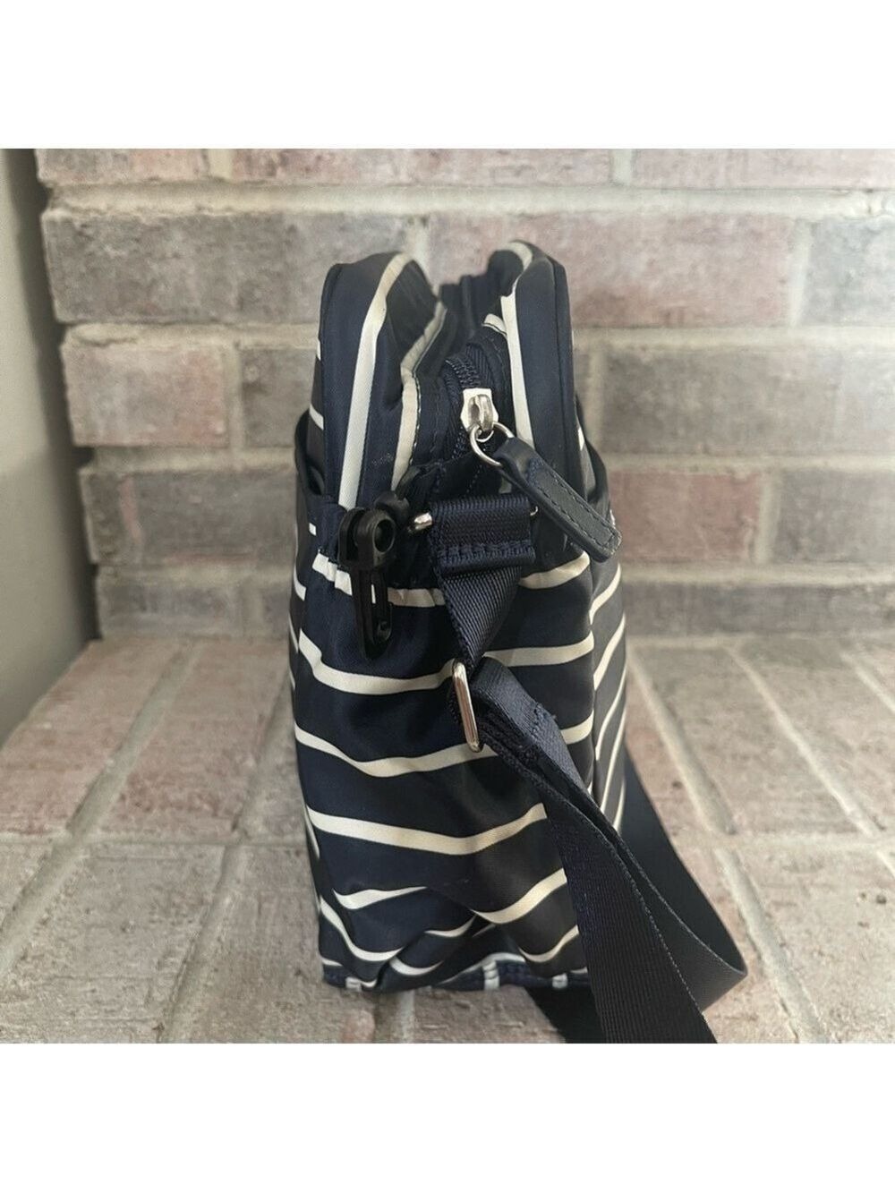 Bag - Picture 5 of 12